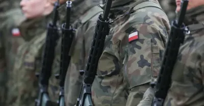 Prezydent i szef MON w dniu święta WOT podziękowali terytorialsom za ich służbę
